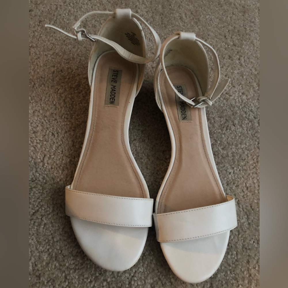 Steve Madden White Leather Sandals
